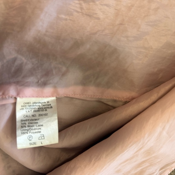 OXMO (Denmark) L wool blend EUC Brown Trench Coat with Pink Floral Design - Picture 11 of 14